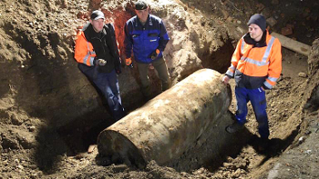 The 1.8 ton heavy bomber from Augsburg, Photo: dpa